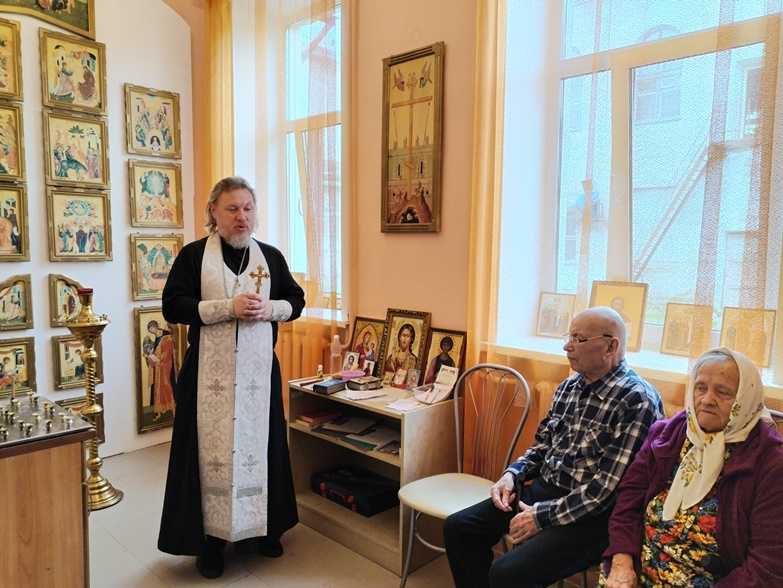 В Чкаловском доме-интернате прошёл молебен о здравии  