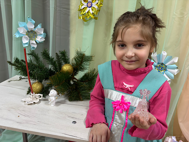 В преддверии большого праздника Крещения Господня в Центре прошла игровая программа “Крещенские забавы”