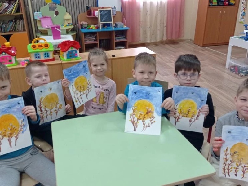 Младшие воспитанники приняли участие в творческом мастер-классе 