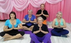 КРУЖОК ЙОГИ ДЛЯ ЛЮДЕЙ СТАРШЕ 55 ЛЕТ ОТКРЫЛСЯ В ЗАВОЛЖЬЕ
