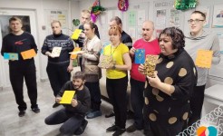 МАКАРОННАЯ МОЗАИКА: КАК МОЛОДЫЕ ИНВАЛИДЫ ВОПЛОЩАЮТ МЕЧТЫ ЧЕРЕЗ ТВОРЧЕСТВО