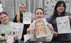 «ШКОЛА СТИЛЯ» В КОВОРКИНГЕ «ГРАВИТАЦИЯ»: МАКИЯЖ КАК ИСКУССТВО САМОВЫРАЖЕНИЯ