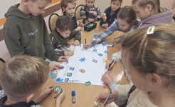 Групповое занятие "Мама-главное слово в каждой судьбе"