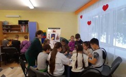 Игровая программа «Фабрика новогодних эмоций: создаем настроение вместе»