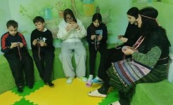 Мастер–класс «Плетение фенечки» в соляной пещере