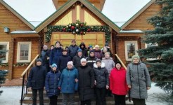 Путешествие в мир новогоднего волшебства: как рождаются ёлочные игрушки