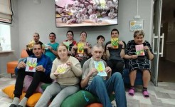 "Мастерская добра" готовится к Вербному воскресенью: бумажные букетики с душой