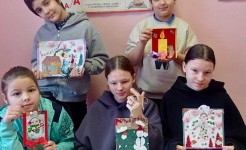 Воспитанники нашего Центра приняли участие в мастер-классе по изготовлению рождественских открыток