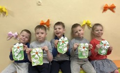 Творчество - это не только удовольствие, но и полная свобода для фантазии и деятельности.