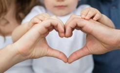 РУБРИКА: Страничка психолога Улыбки Как проявлять любовь к своему ребёнку?