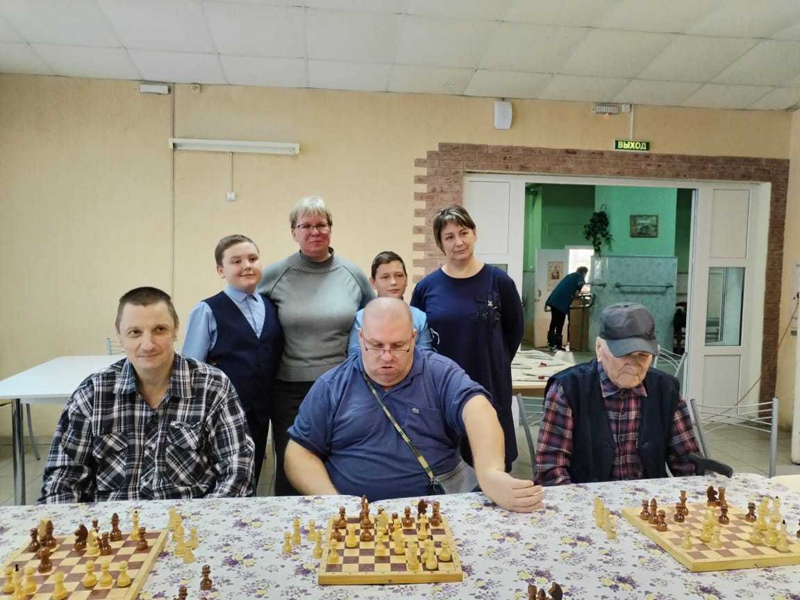 Дружеский матч по шахматам