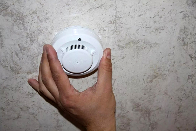 Установка пожарных извещателей