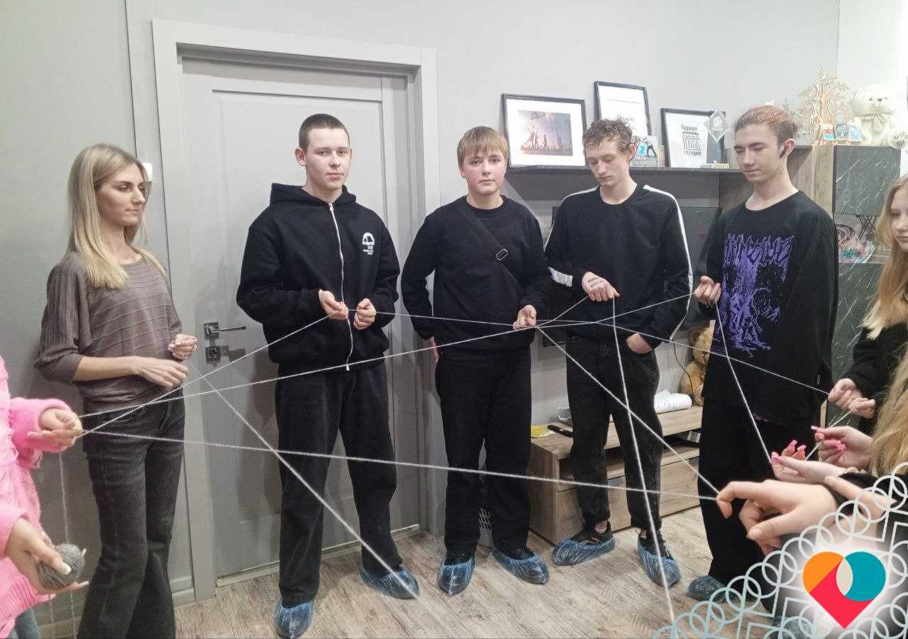 ЧАС ЗДОРОВЬЯ КО ВСЕМИРНОМУ ДНЮ БОРЬБЫ СО СПИДОМ ПРОШЕЛ В ЦЕНТРЕ «СЕМЬЯ»