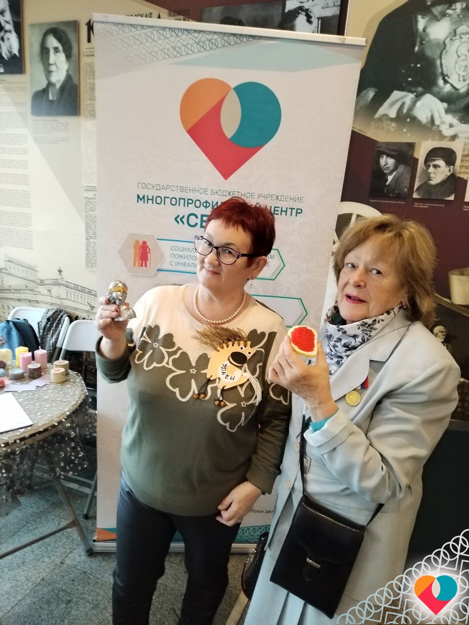 ВЫСТАВКА ТВОРЧЕСКИХ РАБОТ МОЛОДЫХ ИНВАЛИДОВ ПРОШЛА В НИЖЕГОРОДСКОМ ТЮЗЕ