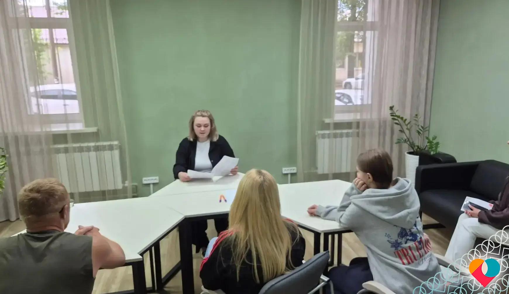 ТРЕНИНГ «БЛИЖНЕЕ ОКРУЖЕНИЕ»: КАК ПРАВИЛЬНО ПОДДЕРЖИВАТЬ БЕРЕМЕННУЮ ЖЕНЩИНУ В ПЕРИОД ТРЕВОГИ