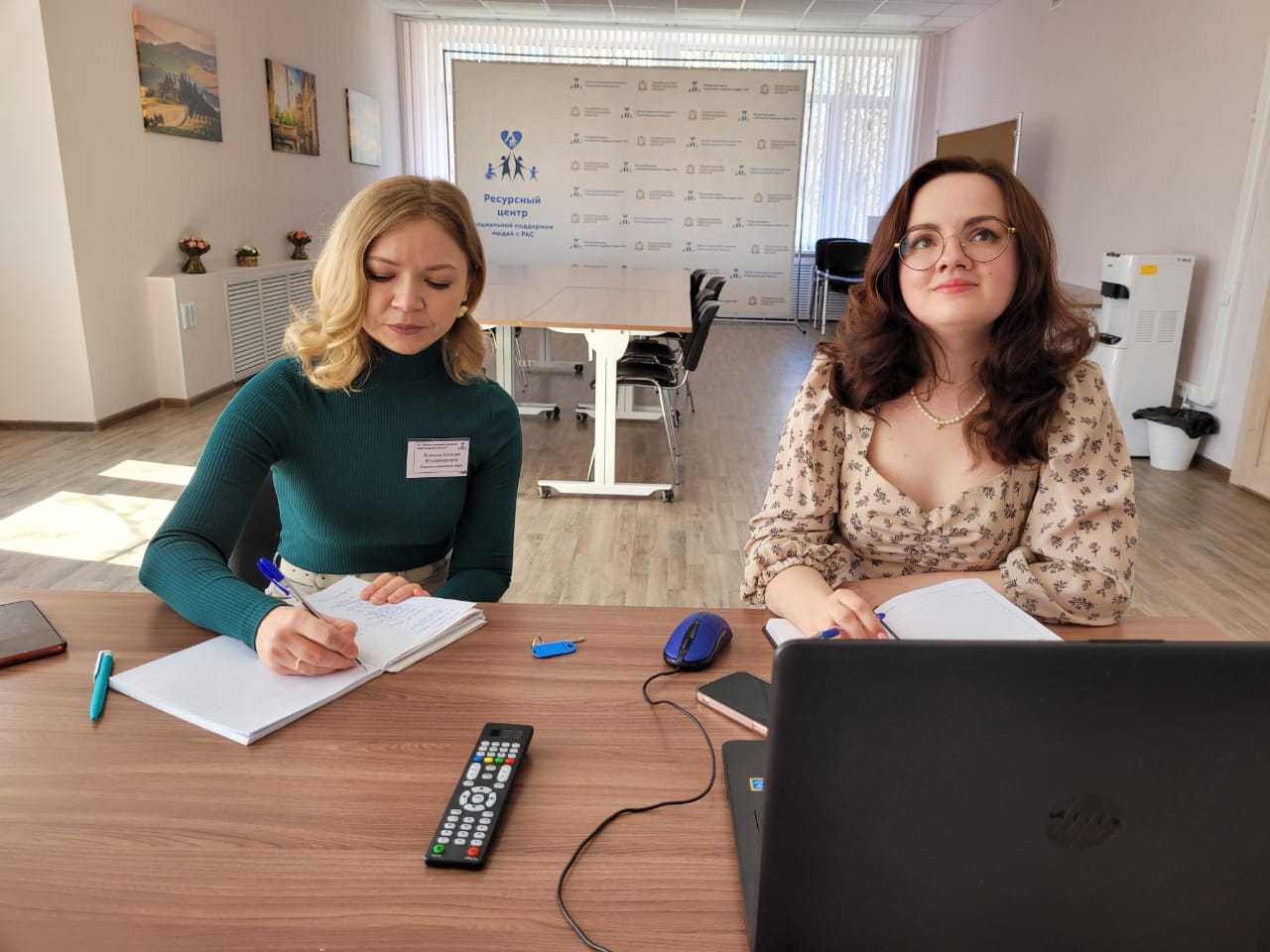 Психологи нашего центра приняли участие в онлайн-семинаре ГУ МЧС России по Нижегородской области
