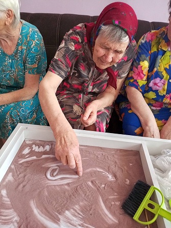 Рисование на песке!