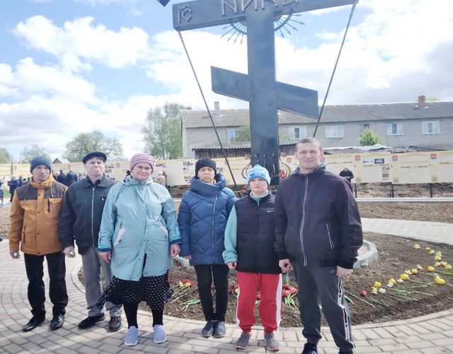 Открытие мемориала «Поклонный крест защитникам Отечества»