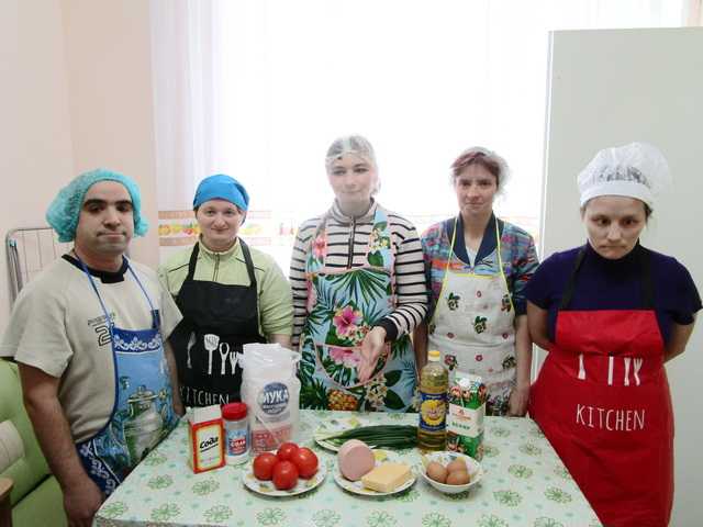 Занятие по социально-бытовой адаптации «Оладушки с припеком»