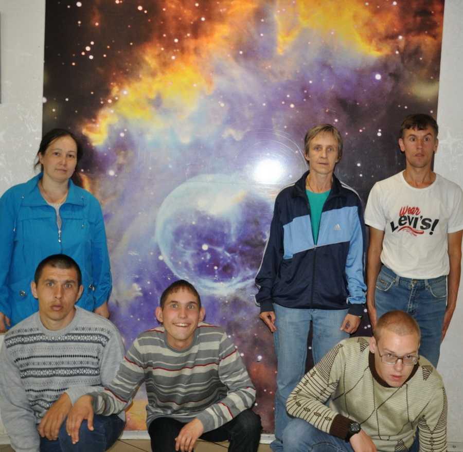 Поездка в Нижегородский планетарий им. Г.М. Гречко на полнокупольную программу «Разноцветная Вселенная».
