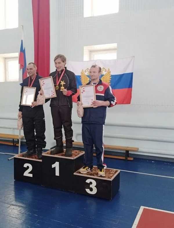 Наши лыжники — среди призёров областных соревнований!