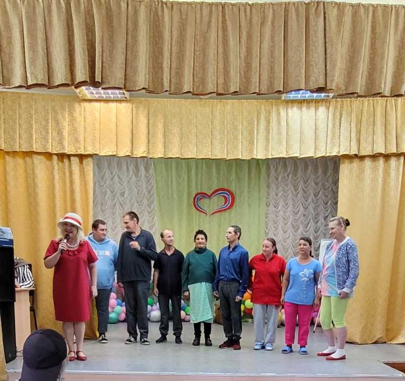 ✴️Недавно в актовом зале ГБУ «Варнавинский ПНИ» для получателей социальных услуг прошло театрально-цирковое представление «Магик Шоу». Это иллюзионное шоу, которое завораживает с первых секунд и держит в напряжении до самого конца. ?Этот коллектив не в пе