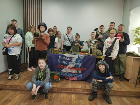 Патриотический десант в летнем лагере
