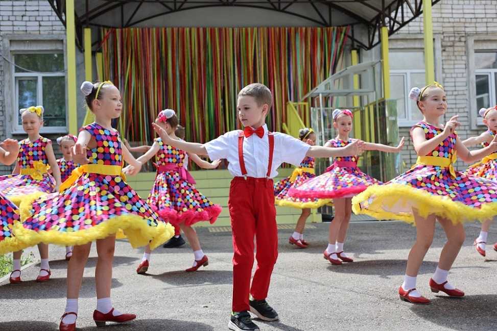 ГЛАВНЫЙ ПРАЗДНИК ДЛЯ ДЕТЕЙ