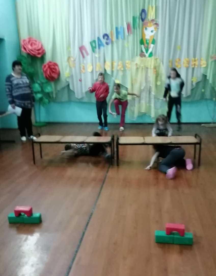 Спортивный праздник “Юные спортсмены