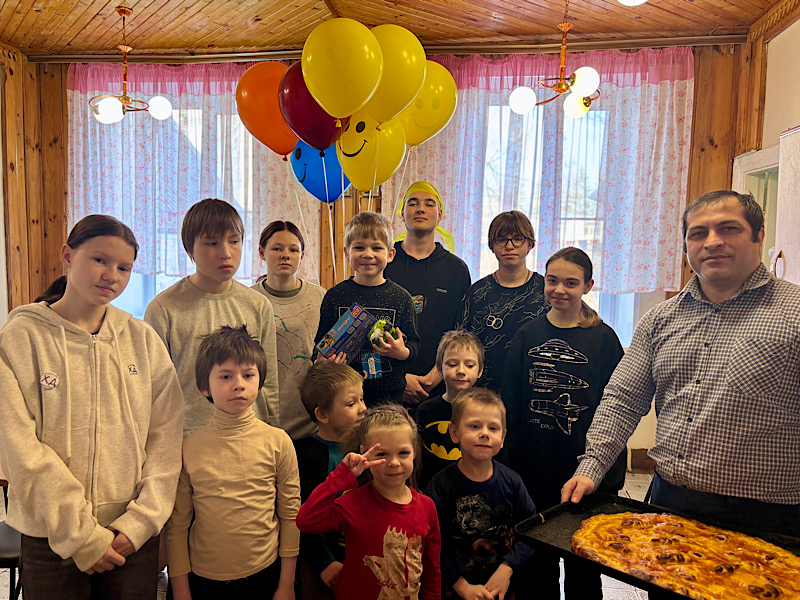 Сегодня мы поздравляем нашего замечательного воспитанника Дениса с Днем рождения!