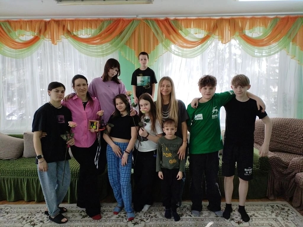 Весна, красота и море улыбок в нашем центре! 