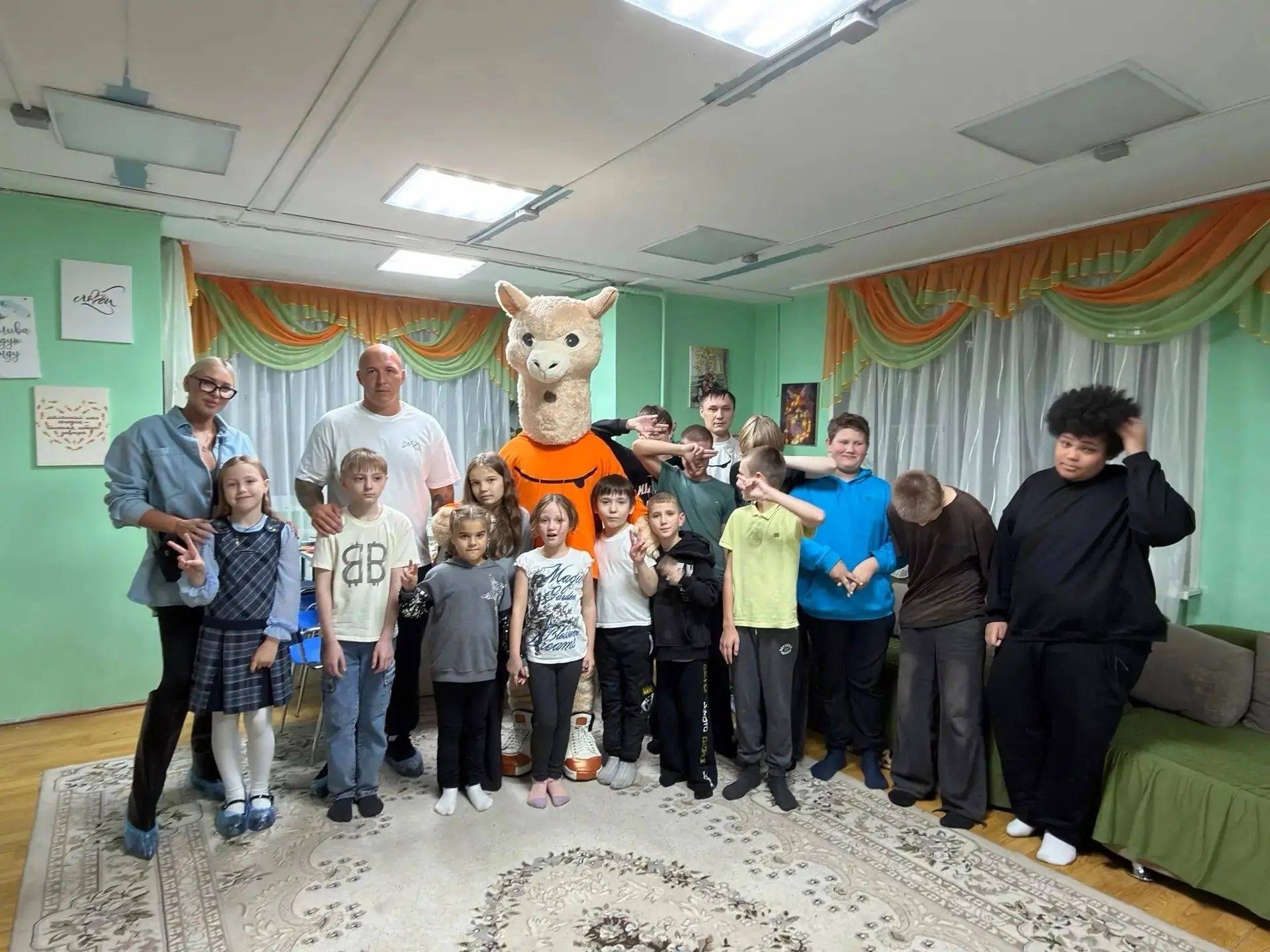 Начали учебный год с охапки радости и тёплых встреч!