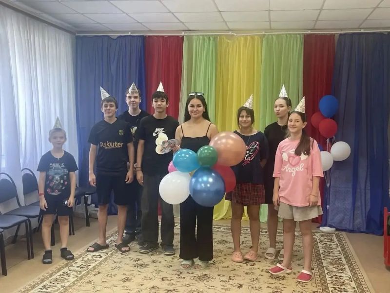 18 мне уже!