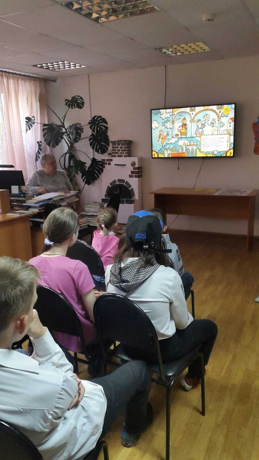 Ребята посетили библиотеку им.Комарова