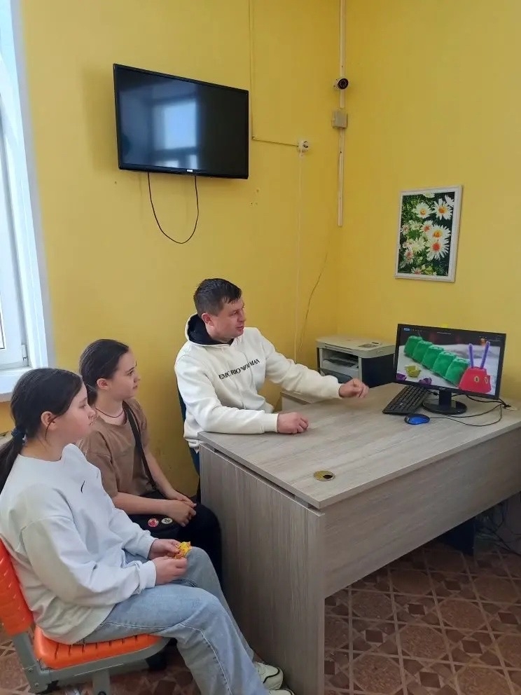 Занятие по программе дополнительного образования 