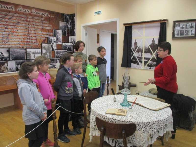 Экскурсия в  музей имени Тани Савичевой