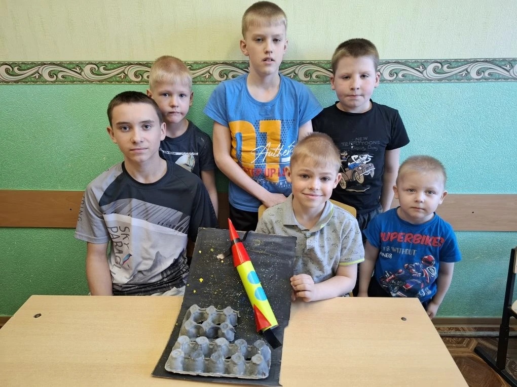 С днем Космонавтики!  