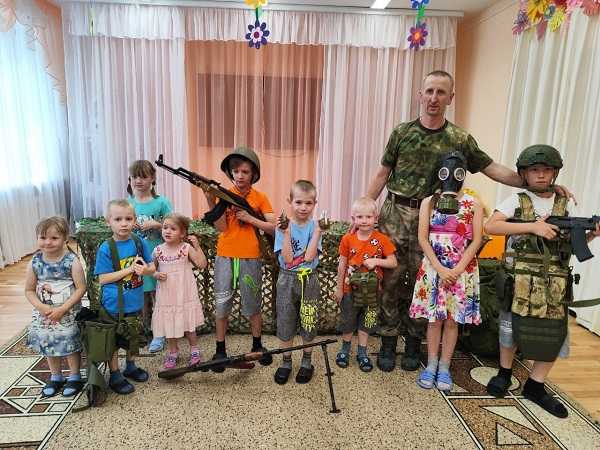 Патриотический час: воспитание молодежи через военную историю