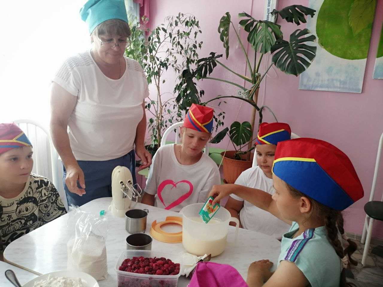 День малинового пирога