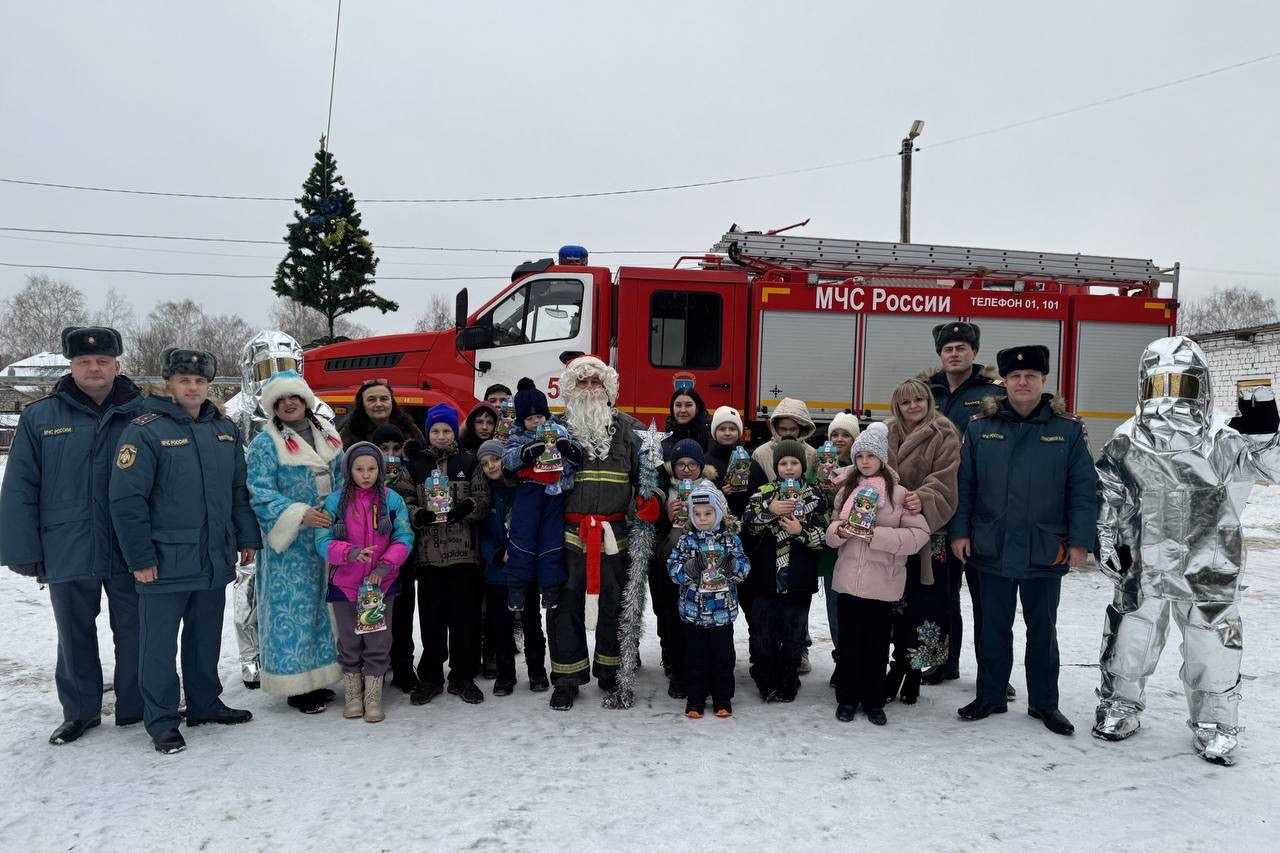 Необычный новогодний праздник. 