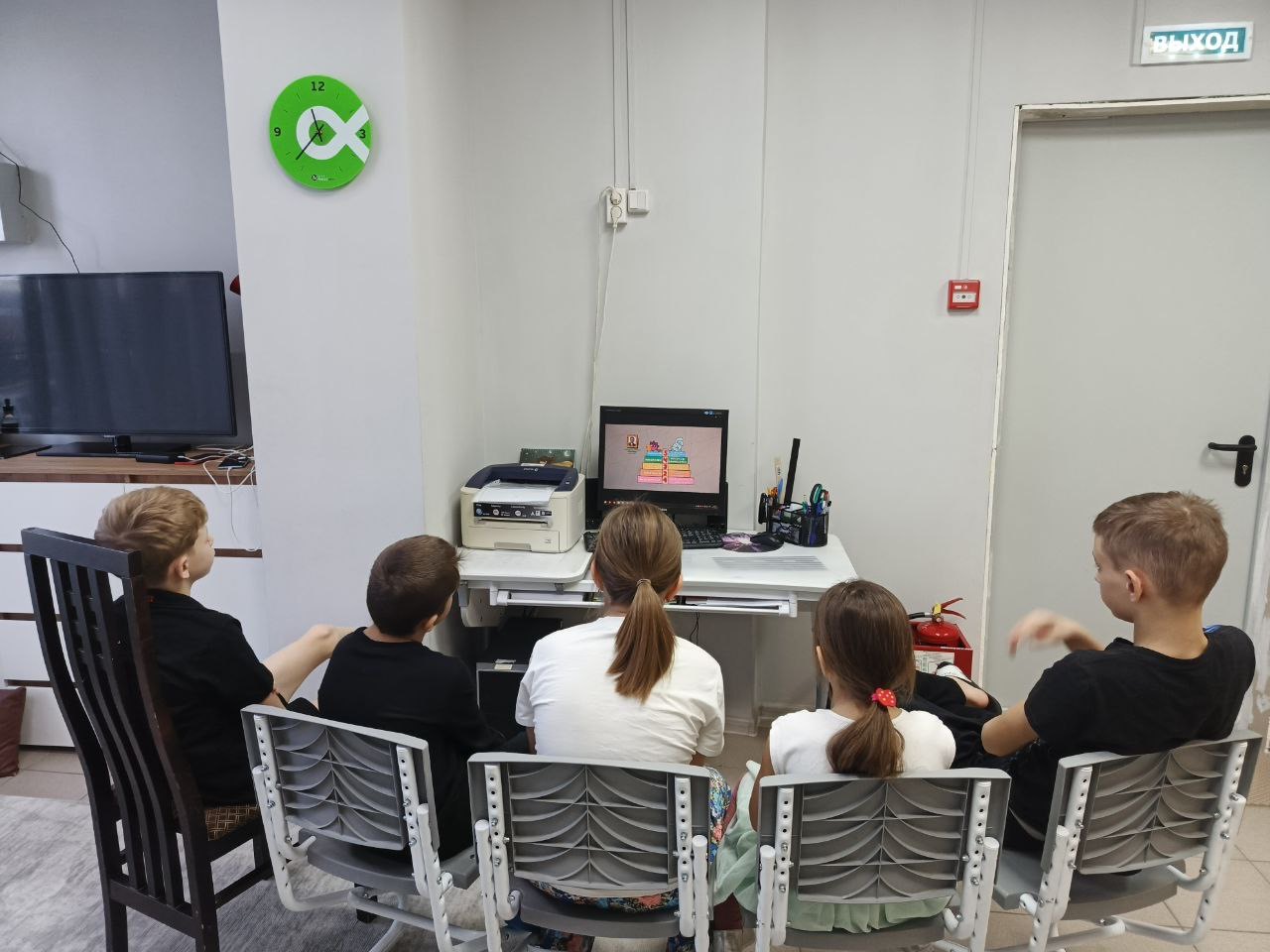 Занятие по финансовой грамотности: разбираем потребности!