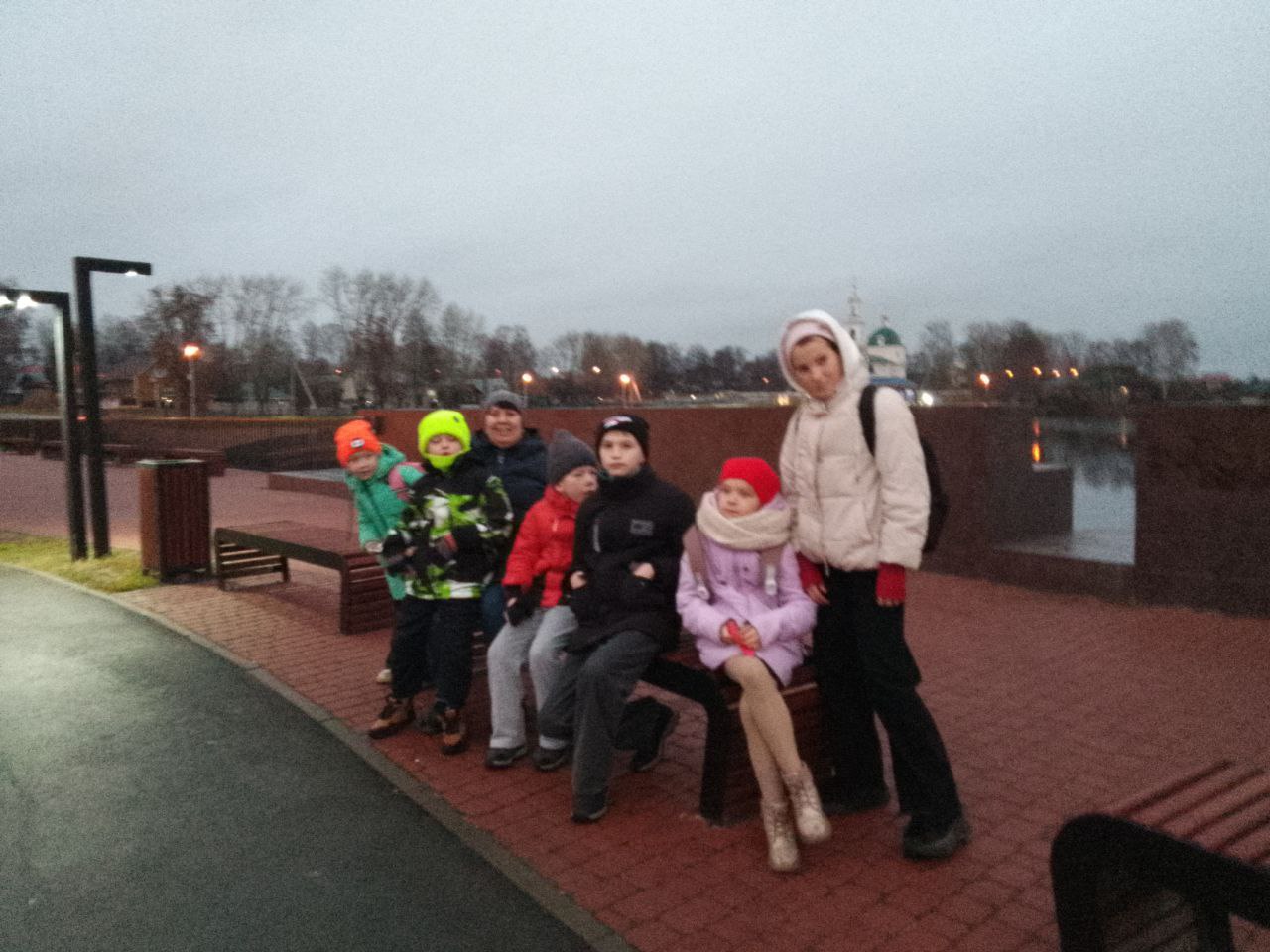 Прогулка по вечерней Выксе в рамках акции «Бережём и ценим»! 