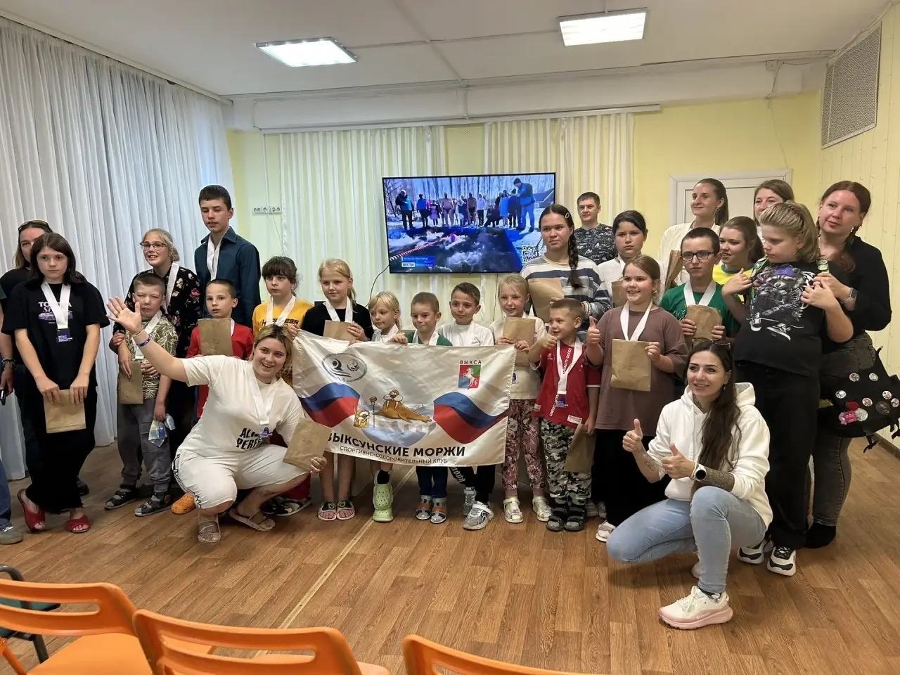 Выксунские моржи устроили настоящий праздник для детей!