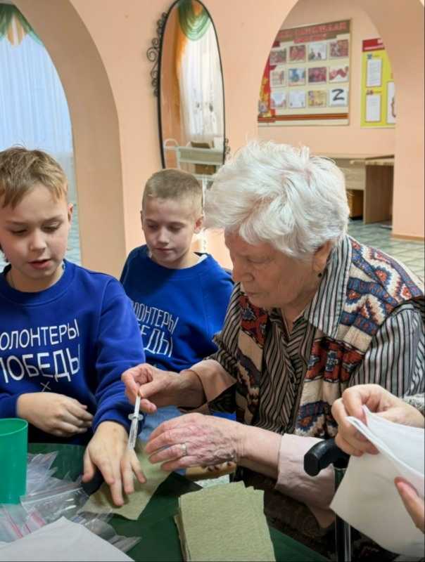 Ребята из Добро_Центра «Волонтерский Приокский» устроили душевное мероприятие в нашем доме-интернате.