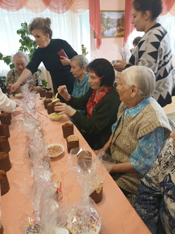 В преддверии светлого праздника Пасхи ребята из ГБУ СРЦН 